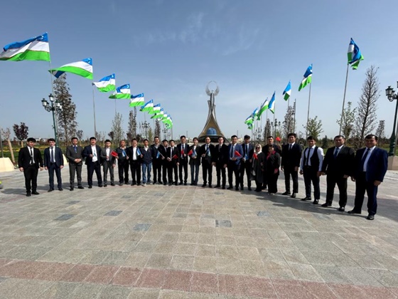 از Xiamen به جهان. اولین دسته از 200 BRT تولید شده توسط King Long به ازبکستان تحویل داده شد!